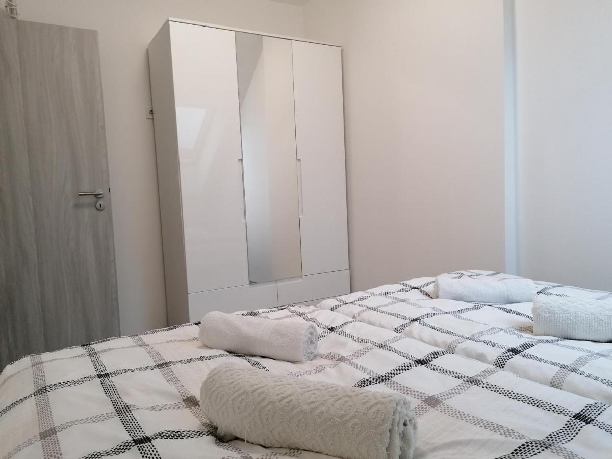 Mohacs Apartman Exterior photo