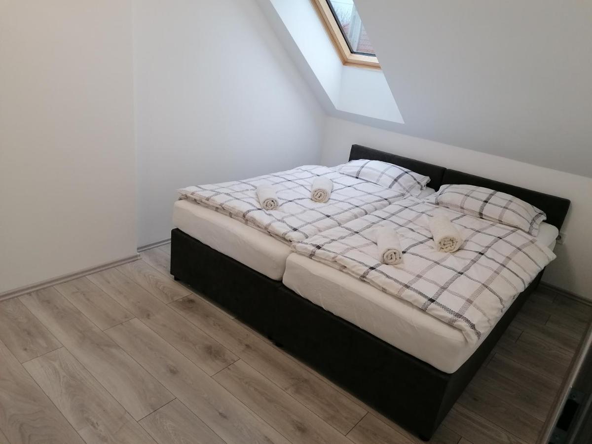 Mohacs Apartman Exterior photo
