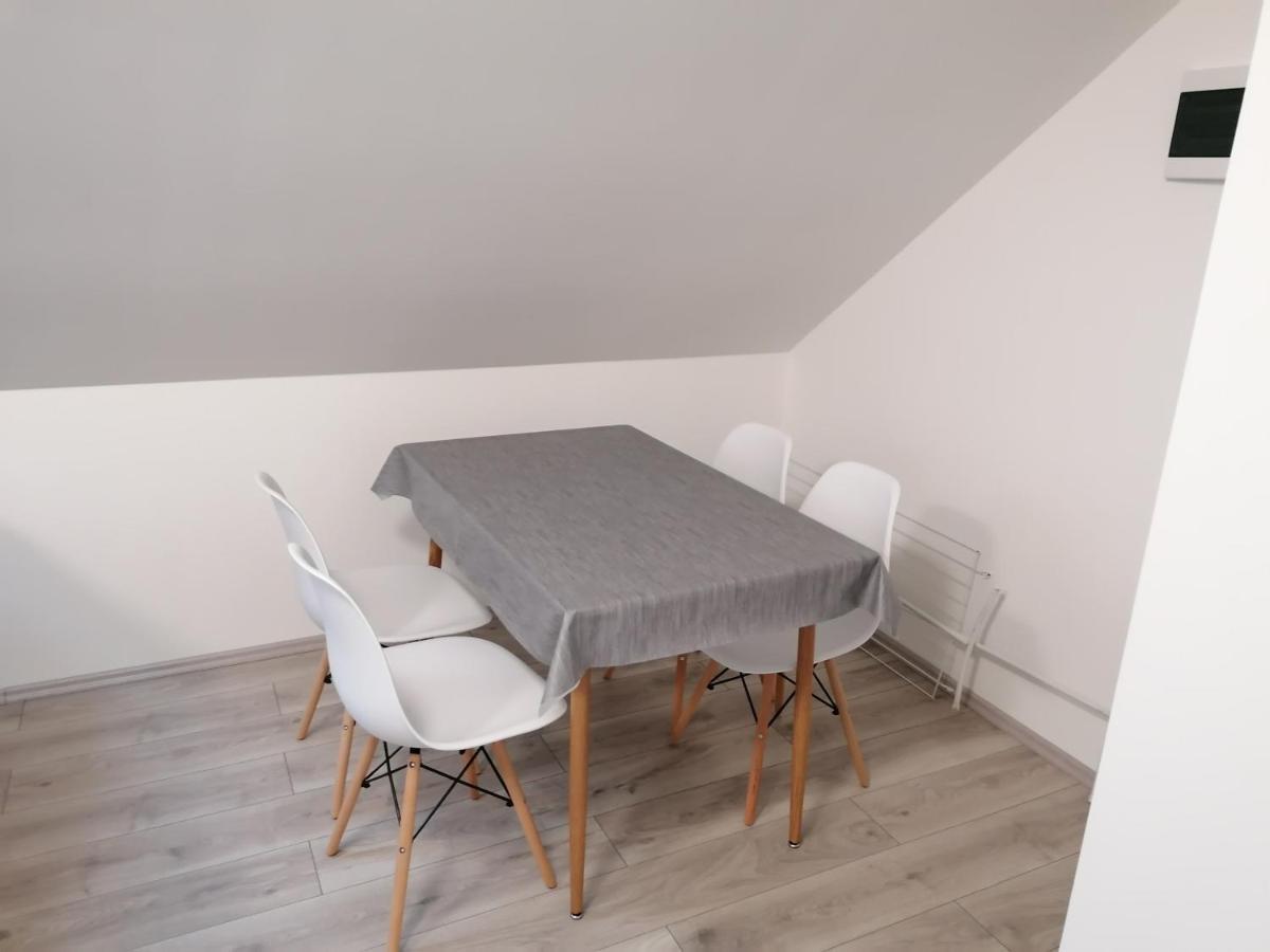 Mohacs Apartman Exterior photo